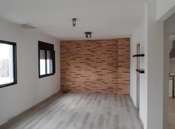 Departamento · 62m² · 3 Ambientes · Alquiler Duplex en Edificio de 2 Dorm. 6 Esq 67