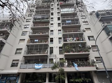 Departamento · 80m² · 4 Ambientes · Departamento en Caballito