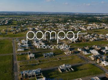 Terreno · 350m² · Terreno Pampas de Manantiales | Lote Central de 350 m²