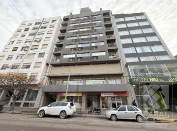 Departamento · 64m² · 3 Ambientes · 1 Cochera · Departamento Alquiler Centro, 2 Dorm., Baño, Balcón y Cochera