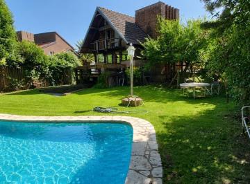 Casa · 190m² · 4 Ambientes · 4 Cocheras · Casa en Venta 4 Ambientes en Campo Chico Country Club