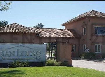 Terreno · 806m² · Lote en Venta en Club de Campo San Lucas - San Vicente