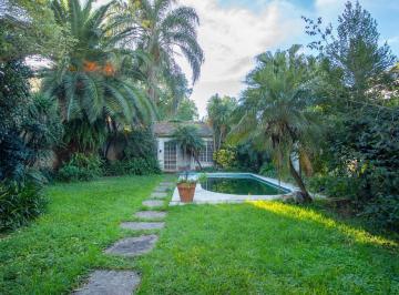 Casa · 300m² · 6 Ambientes · 2 Cocheras · Casa en Ramos Mejia Sur