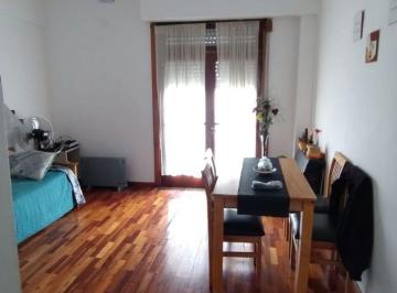 Departamento de 1 ambiente, Flores · Excelente Depto 1 Amb Frte Balcon