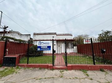 NHZ-NHZ-253_2 · Casa Para Dos Familias con Depto de 3 Ambientes en Llavallol