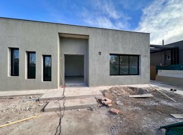 Casa · 509m² · 4 Ambientes · 2 Cocheras · Casa en Maipu