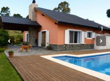 Casa de 4 ambientes, Mar del Plata · Venta Chalet con Piscina en Sierra de Los Padres