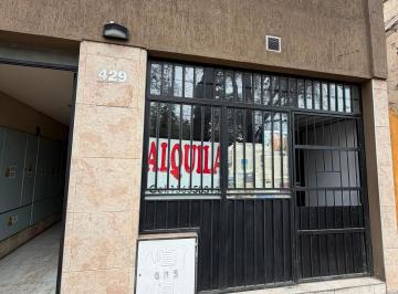 Local comercial de 2 ambientes, Ciudad de Mendoza · Alquiler de Local Comercial