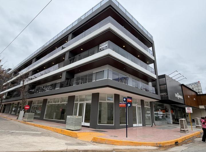 Departamento · 2 Dormitorios · 1 Cochera