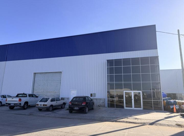 Bodega-Galpón · 850m² · 1 Ambiente