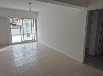 Departamento · 60m² · 2 Ambientes · 2 Ambientes Muy Grande con Balcon Aterrazado en un Segundo Piso (Al Contrafrente Vista Abierta, Orie