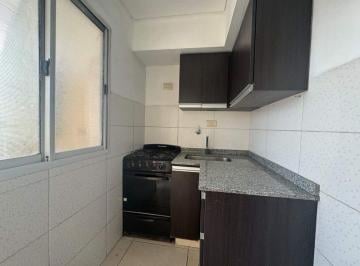 Departamento · 48m² · 2 Ambientes · Venta Dpto 2 Amb Caseros Centro Balcón