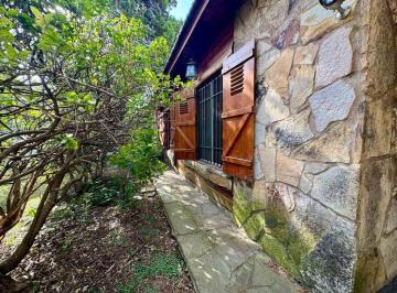 Casa · 168m² · 3 Ambientes · 2 Cocheras · Venta Casa 1100 m² Apto Crédito Hipotecario