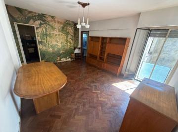 Departamento · 53m² · 3 Ambientes · A Reciclar Venta Departamento 3 Amb. San Cristobal