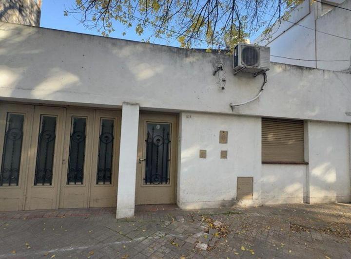 Casa · 100m² · 4 Ambientes · 1 Cochera