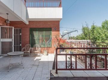 PH · 71m² · 5 Ambientes · 1 Cochera · Venta PH Flores 5 Ambientes 2 Terrazas y Cochera