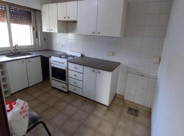 PH · 42m² · 3 Ambientes · 1 Cochera · Venta PH Al Frente, Cochera, V. Madero, Oportunidad