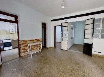 PH · 68m² · 6 Ambientes · Venta Villa del Parque PH Sin Expensas a Reciclar