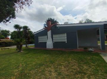 Quinta vacacional · 85m² · 2 Dormitorios · 1 Cochera · Venta Quinta 3 Ambientes San Vicente Centro 1604 m²
