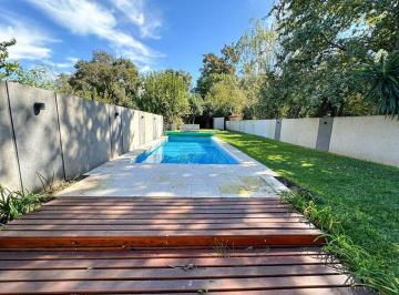 Casa · 100m² · 3 Ambientes · 1 Cochera · Venta Casa 3 Ambientes Gral Rodriguez Apto Credit0