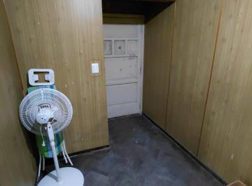 Consultorio de 7 ambientes, San Cristobal · Alquiler a Conversar con Refacciones