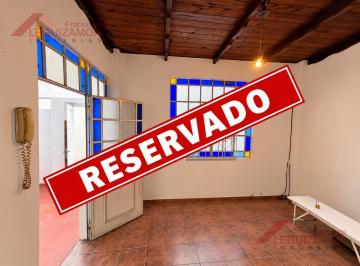 PH · 89m² · 2 Ambientes · PH 2 Ambientes en Alquiler – Sáenz Peña – Patio y Terraza – Sin Expensas