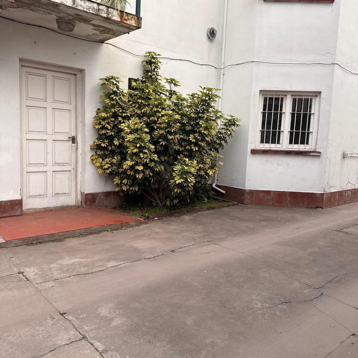 Oportunidad para reciclar en Barrio Peralta Ramos Oeste – usd 57.000