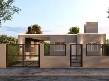 Casa · 91m² · 4 Ambientes · 2 Cocheras · Casa 2 Dorm. con Pileta - Roldan