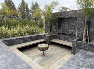Casa · 600m² · 6 Ambientes · 4 Cocheras · Terralagos Los Robles 5.900