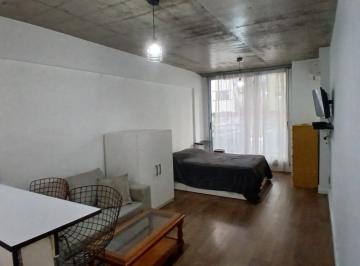 Departamento · 32m² · 1 Ambiente · Alquiler | Monoambiente Amoblado con Balcón | Junín 654 | Balvanera