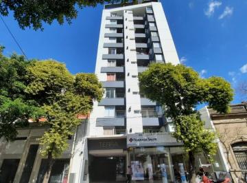 Departamento · 50m² · 2 Ambientes · 1 Cochera · Departamento Unico en La Zona.