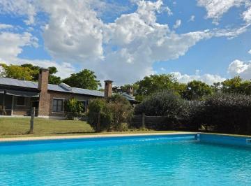 Casa · 66m² · 3 Ambientes · 1 Cochera · Dormi Alquiler Club Campo Santa Catalina, en Luján