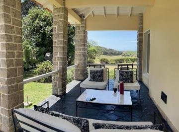 Casa · 3025m² · 9 Ambientes · Chalet en Chapadmalal Sobre Importante Lote a m de La Playa