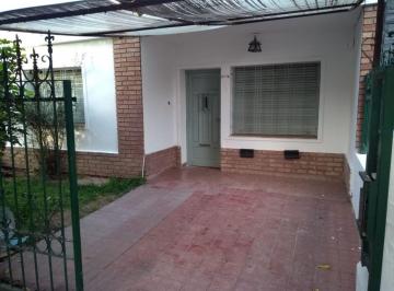Departamento de 5 ambientes, Córdoba · Bº Ayacucho – Depto Frente