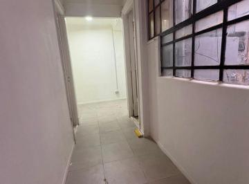 Departamento de 2 ambientes, Balvanera · 2 Ambientes en Ultimo Piso Sin Expensas Ni Abl Ni Aysa