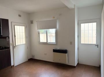 PH de 1 ambiente, Boedo · Excelente PH 2 Amb. Apto Una o Dos Personas, Patio, Terraza, Lavadero, Sin Expensas.