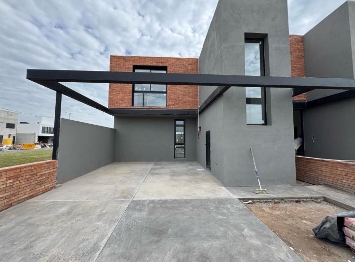 PH · 135m² · 5 Ambientes · 2 Cocheras