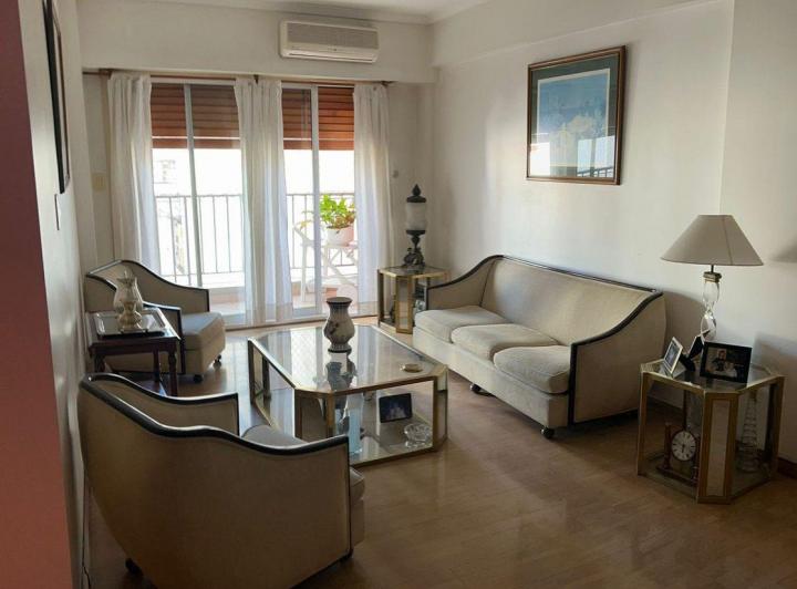 Alquiler 3 Amb. Balcon y Cochera Descub. Caballito