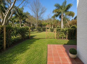 Departamento · 92m² · 3 Ambientes · 1 Cochera · Alquiler Haras del Lago, 2 Dormitor Patio y Garaje