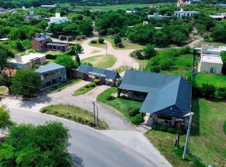 Terreno · 904m²