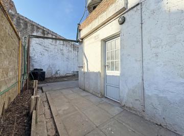 Casa · 2 Dormitorios · Casa en Alquiler