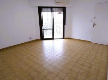 Departamento de 2 ambientes, Bahía Blanca · Departamento en Alquiler Avd. Alem Frente Al Parque de Mayo 1 Dormitorio
