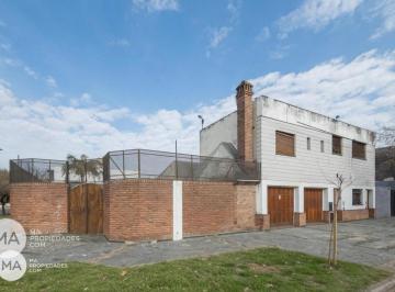 Casa · 200m² · 3 Dormitorios · 2 Cocheras · Alquiler | Casa 3 Dorm. - Garay 2000 - España y Hospitales Rosario