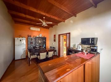 PH · 67m² · 4 Ambientes · Venta PH de 2 Dorm. Barrio Godoy, Rosario