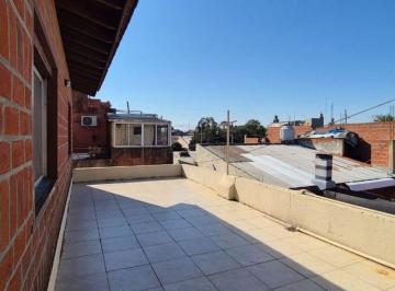 PH · 60m² · 3 Ambientes · Alquiler PH 3 Ambientes Loma Hermosa con Terraza