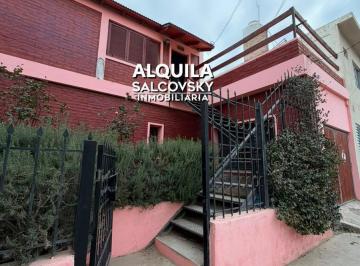 Departamento · 50m² · 3 Ambientes · Departamento de 2 Dorm. en Alquiler en Puerto Madryn