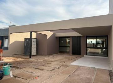 Casa de 4 ambientes, Córdoba · Casa Apta Credito en Docta!