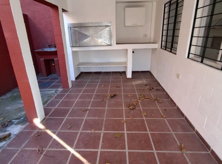 Departamento · 48m² · 2 Ambientes · 1 Cochera