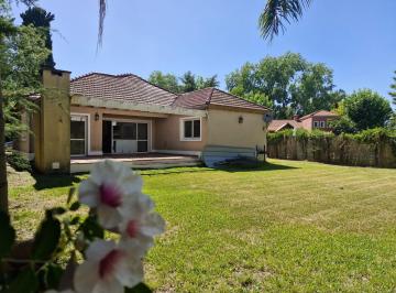 Casa · 178m² · 5 Ambientes · Lni 879 - Barrio Privado Bermudas - Casa en Venta - en Planta Baja