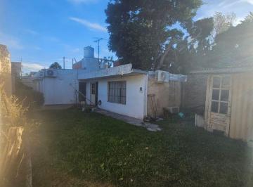 PH de 3 ambientes, Lanús · Malabia Al 800 - PH Interno con Fondo